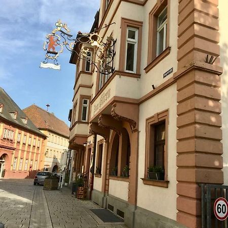 Hotel Gasthof Baren Ochsenfurt Esterno foto