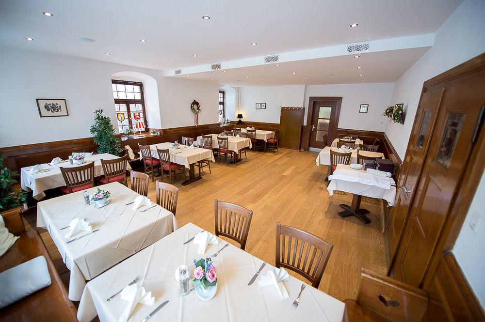 Gasthof Baeren Ochsenfurt Esterno foto