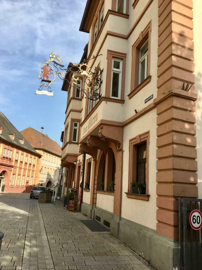 Hotel Gasthof Baren Ochsenfurt Esterno foto